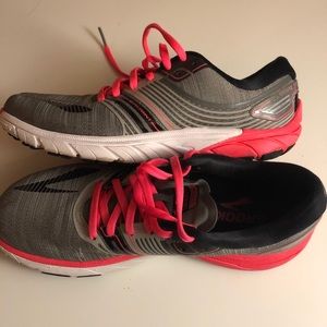 Brooks Pure Cadence 6 Running Shoe